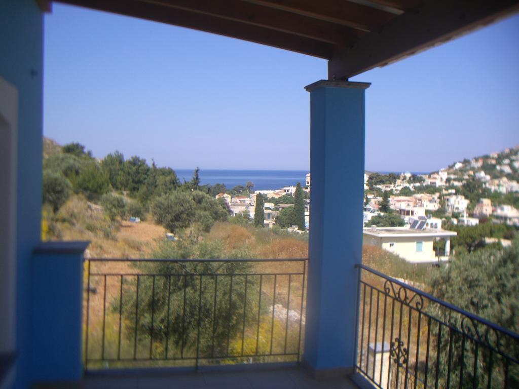 Blue Villa Panormos  部屋 写真